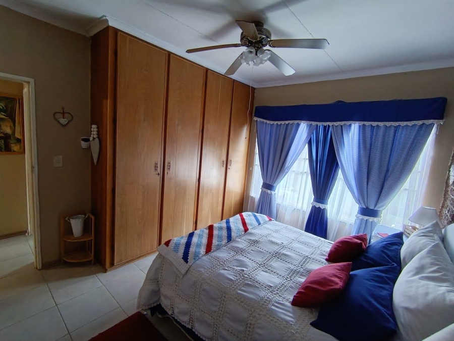 3 Bedroom Property for Sale in Pellissier Free State